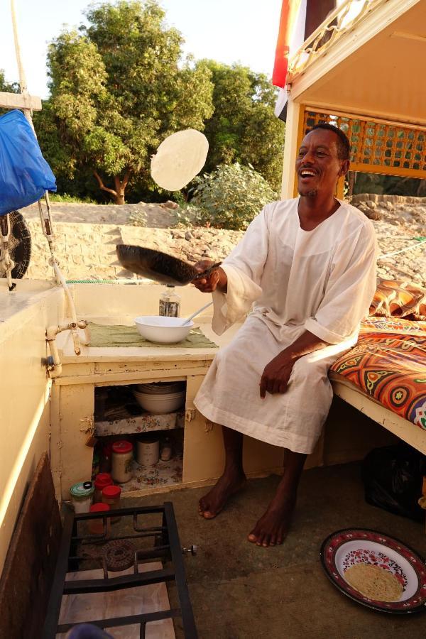Hotel Jj Jamaica Felucca Aswan Zewnętrze zdjęcie